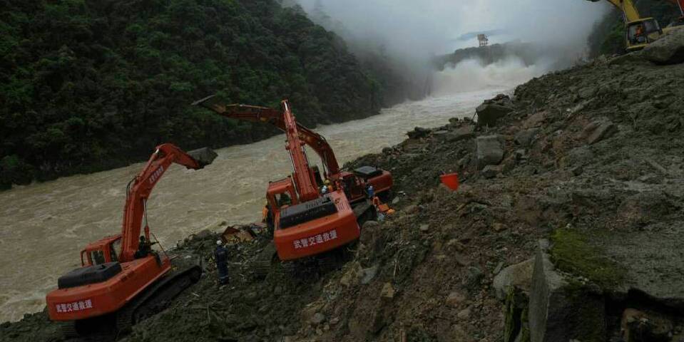 三明泰寧縣滑坡事故救援現場(組圖)