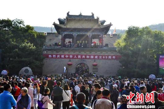 中國(guó)首部明清院落實(shí)景融入劇《再回相府》山西陽(yáng)城上演