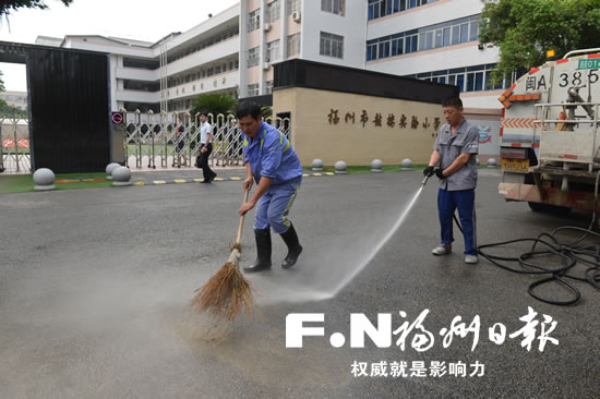 臺風“鲇魚”遠去　福州市絕大部分學?；謴蜕险n